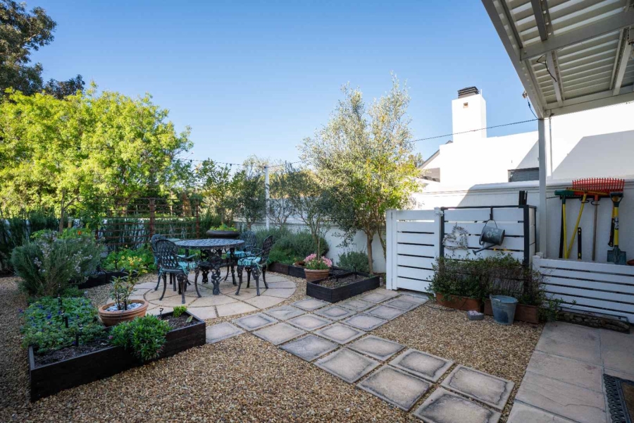 4 Bedroom Property for Sale in Croydon Western Cape